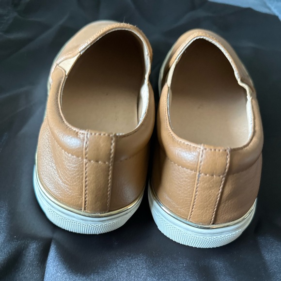 Nine West “Ready to Go” Leather Upper Slip On - Picture 2 of 7